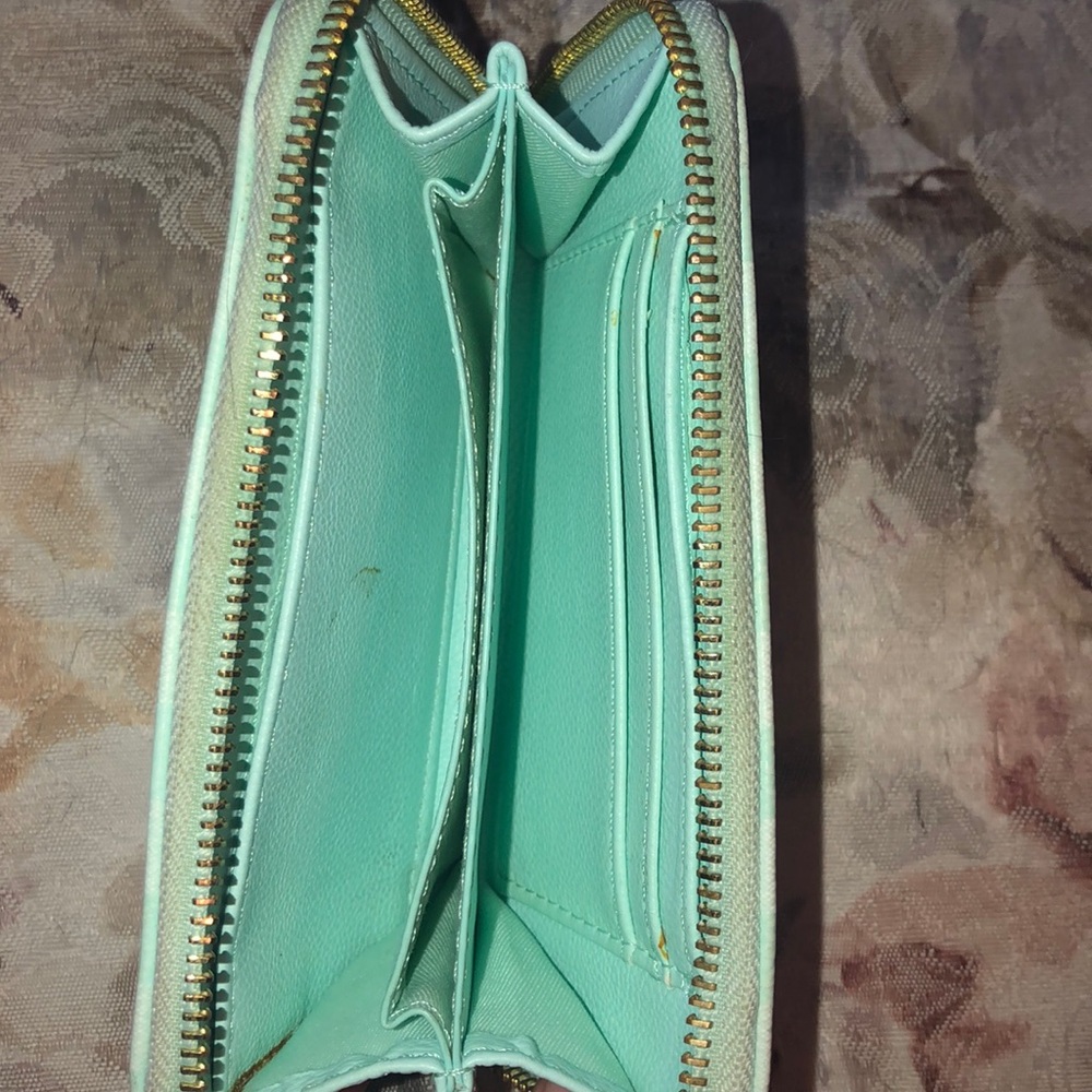 Wallet - Picture 2 of 2